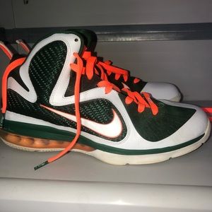Lebron 9 “Miami Hurricanes” 🚨Need Gone🚨